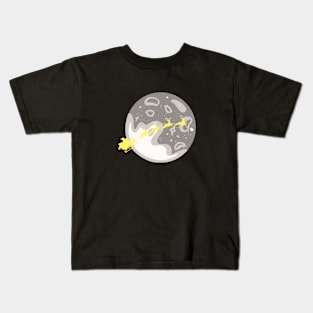 Santa Flying To The Moon Kids T-Shirt